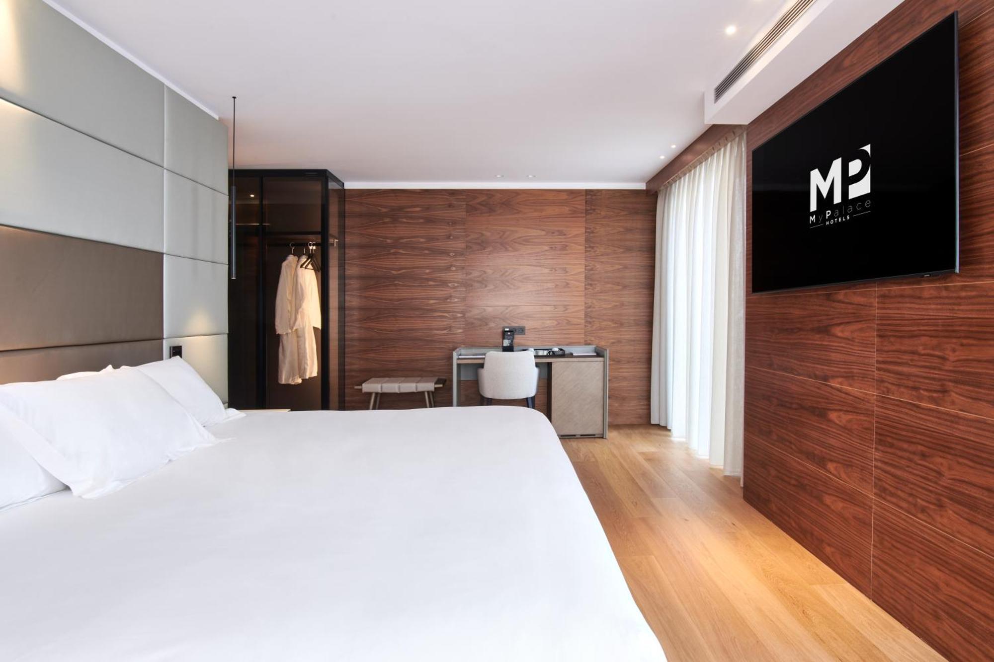 Hotel Mypalace ليون المظهر الخارجي الصورة